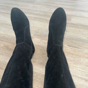 Women’s Anne Klein Black Suede Boots-size 7.5.